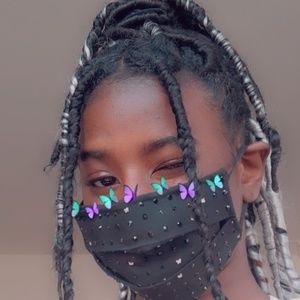 Meet your Posher, Alina